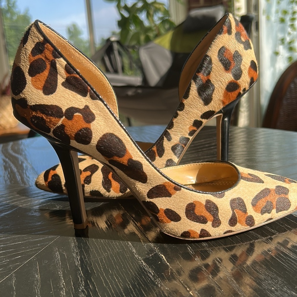 BCBGeneration Brown and Black Leopard Print Heels